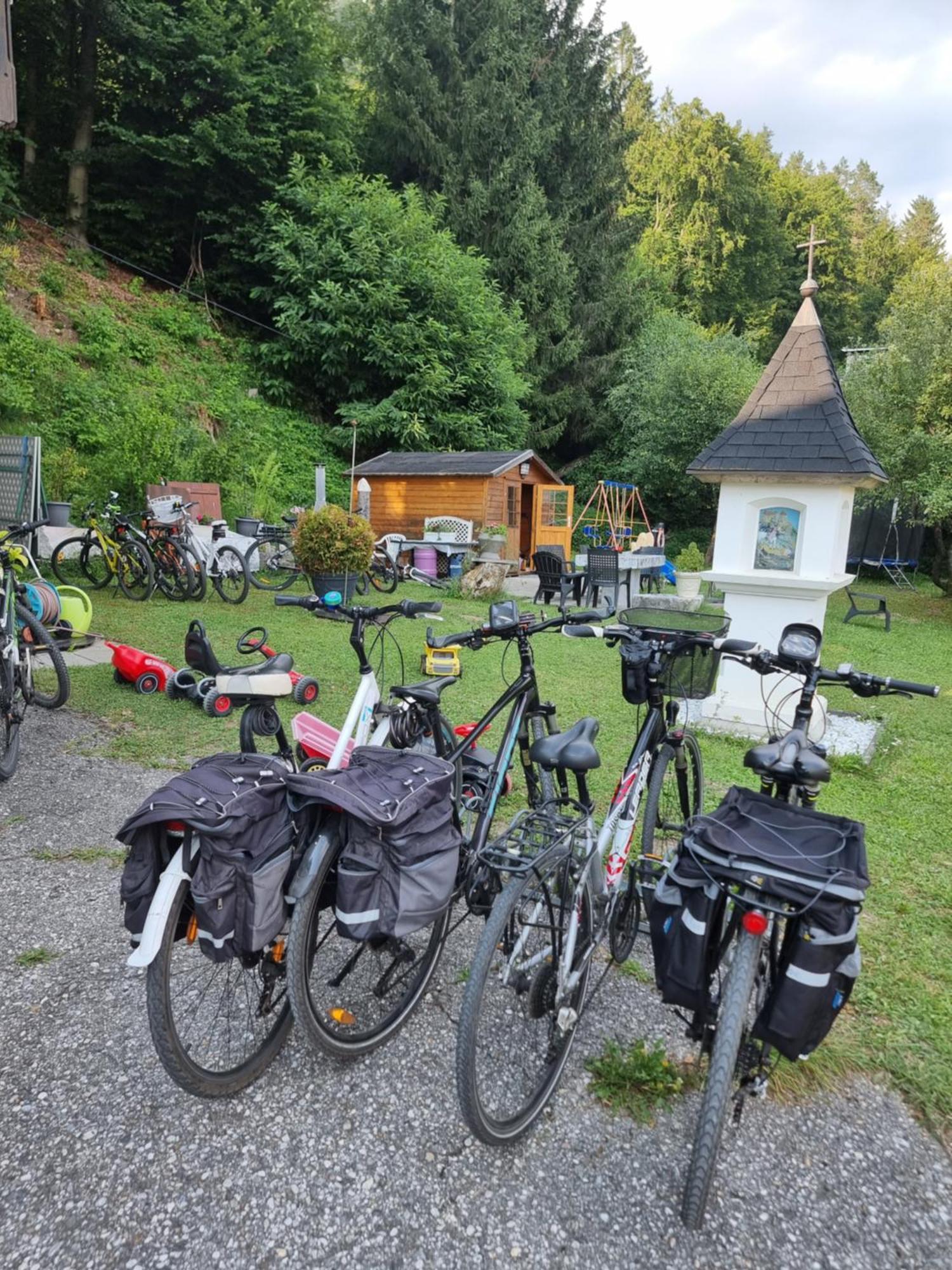 Ferienhaus Burgblick Treffen Eksteriør bilde